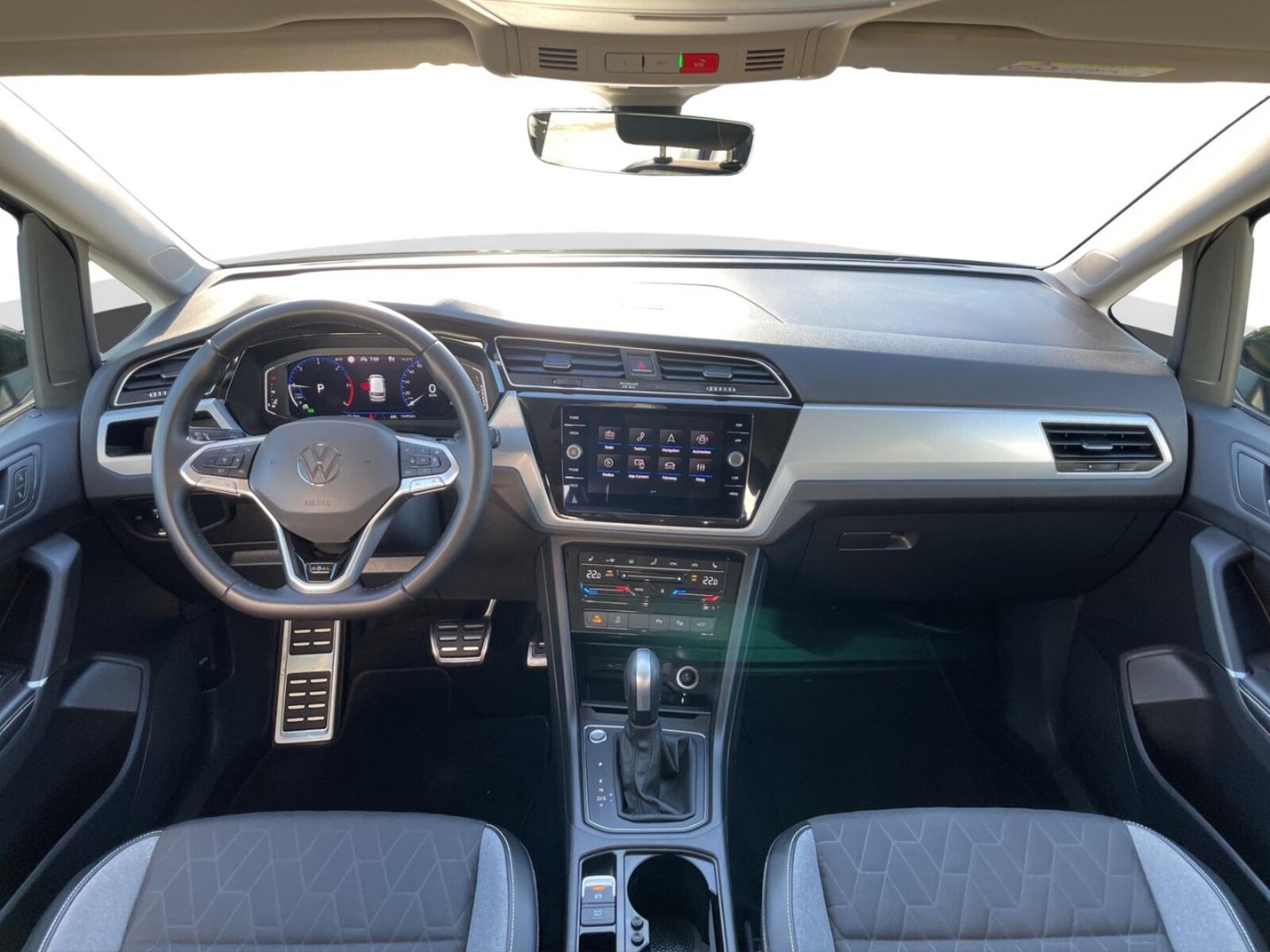 Volkswagen Touran – Bild 12