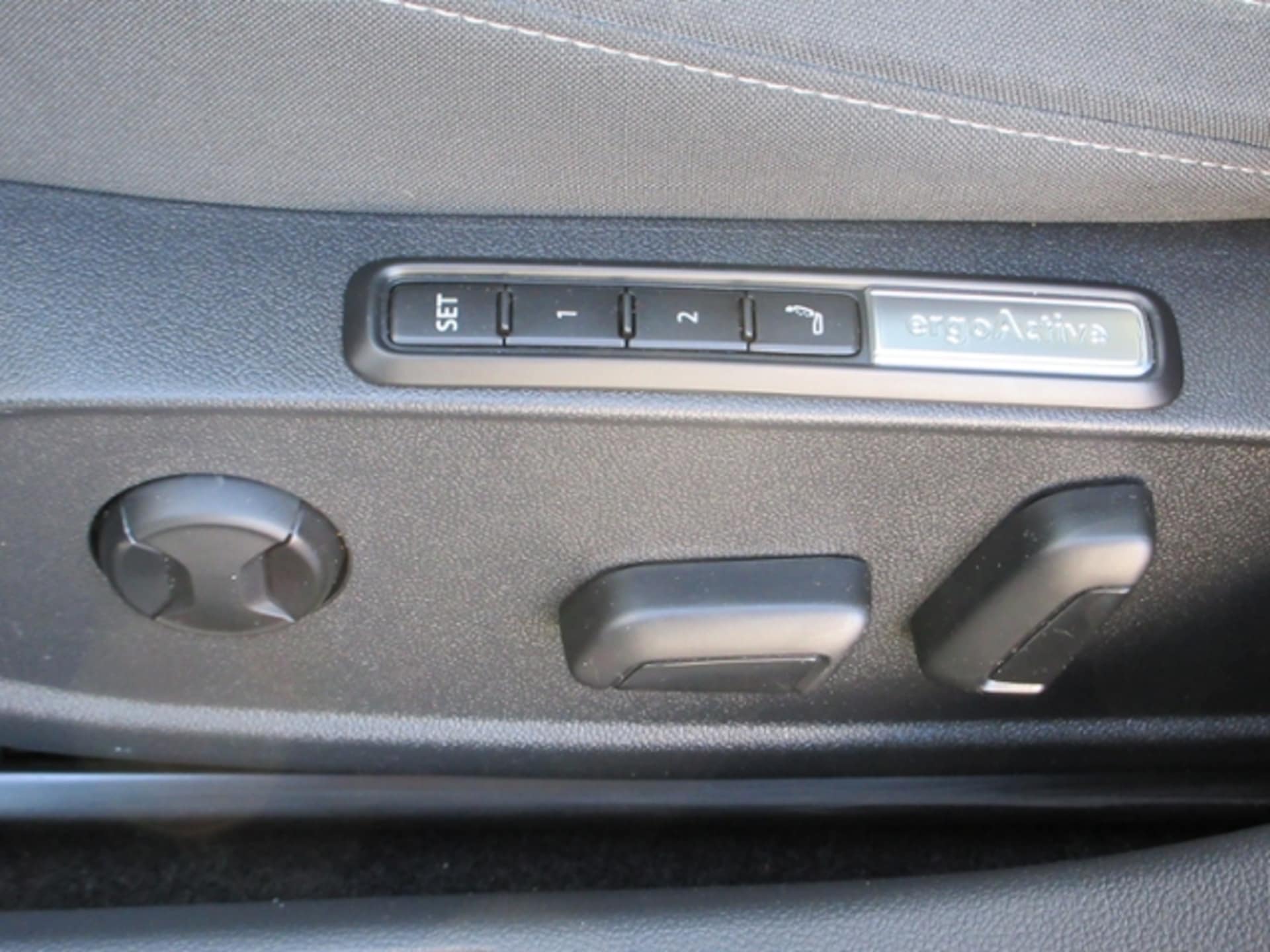 Volkswagen Golf Variant Style
