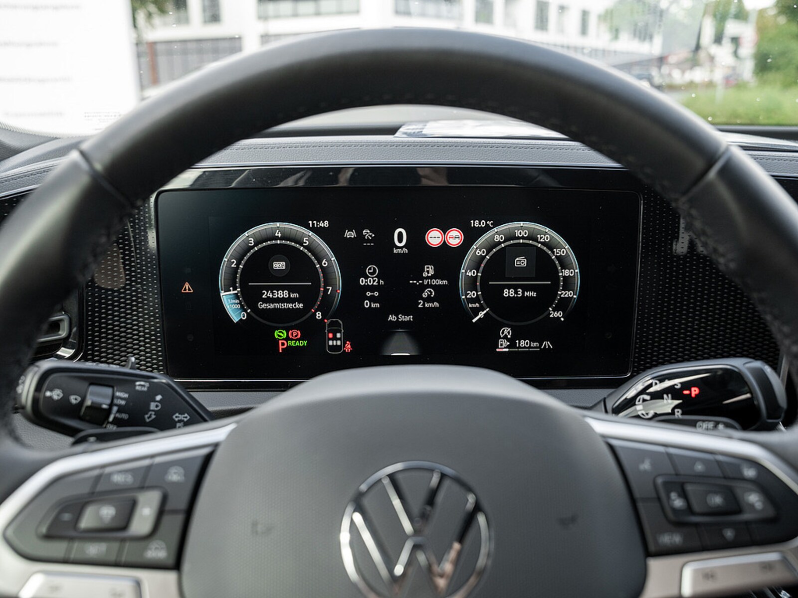 Volkswagen Tiguan – Bild 11