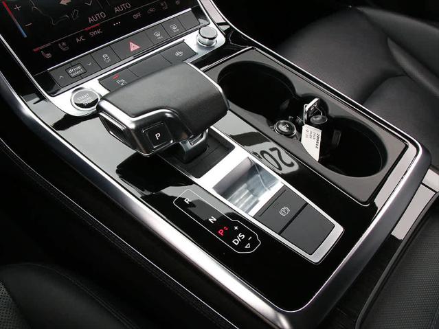 2023 AUDI Q7 - Image 15