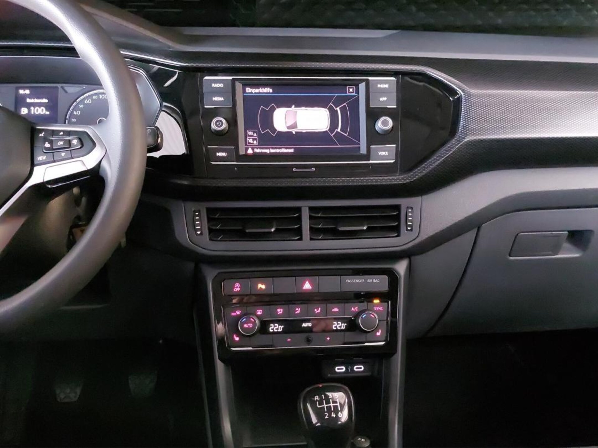 Volkswagen T-Cross Life