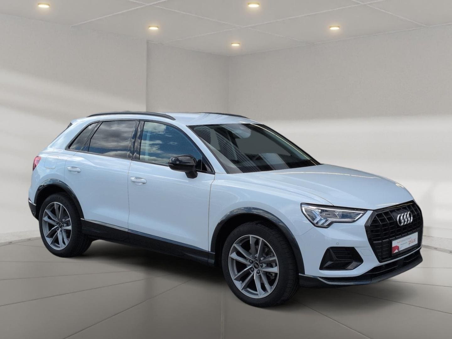Bild über Audi Q3 TFSI 110 kW S tronic - für weitere Informationen kontaktieren Sie den Audi Partner