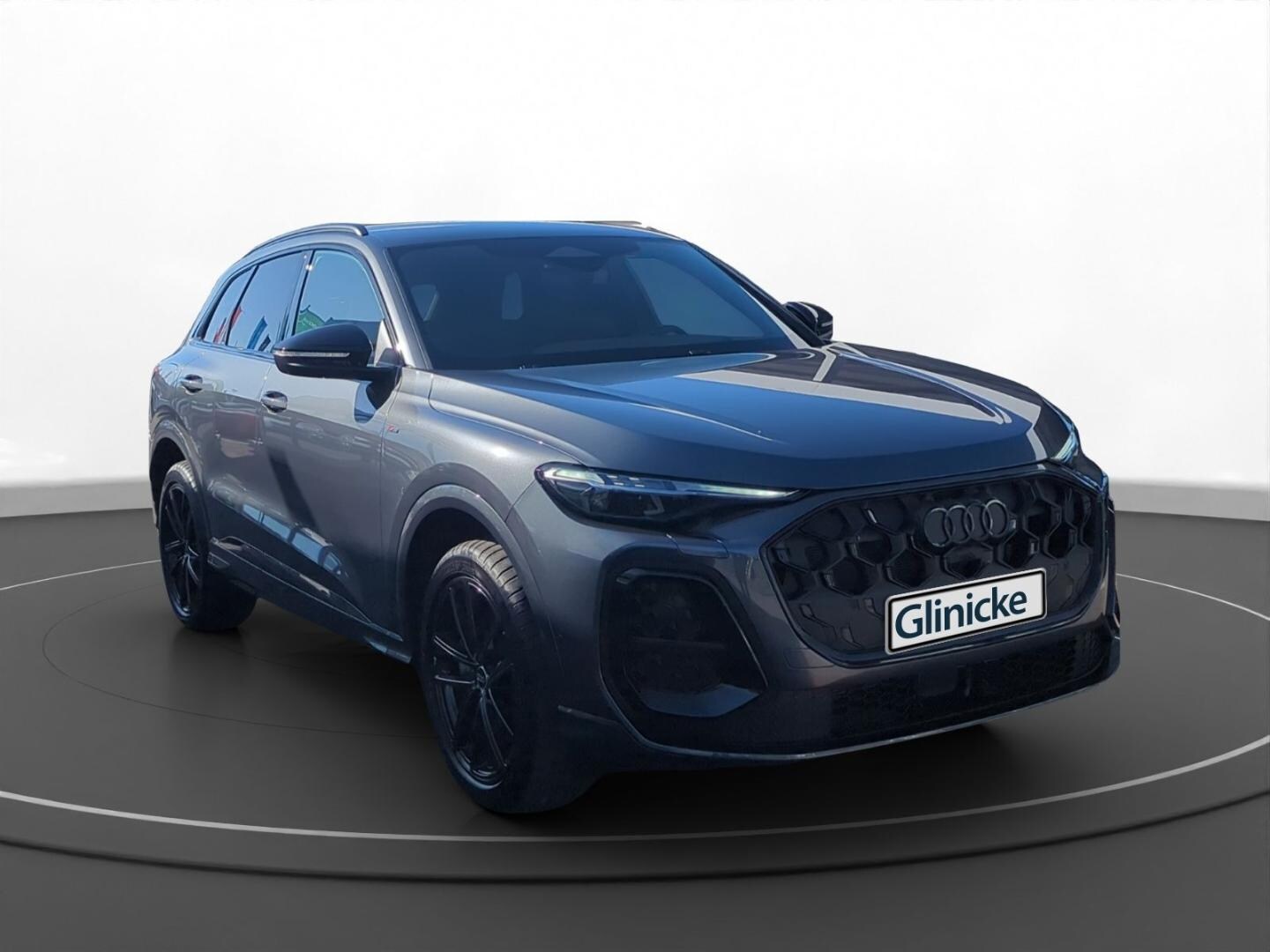 Bild über Audi Q5 SUV TDI quattro 150 kW S tronic - für weitere Informationen kontaktieren Sie den Audi Partner