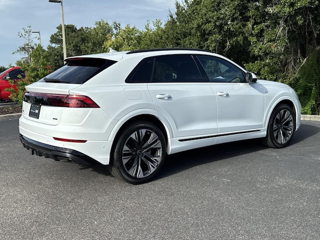 2026 Audi Q8