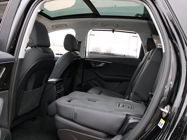 2023 AUDI Q7 - Image 16