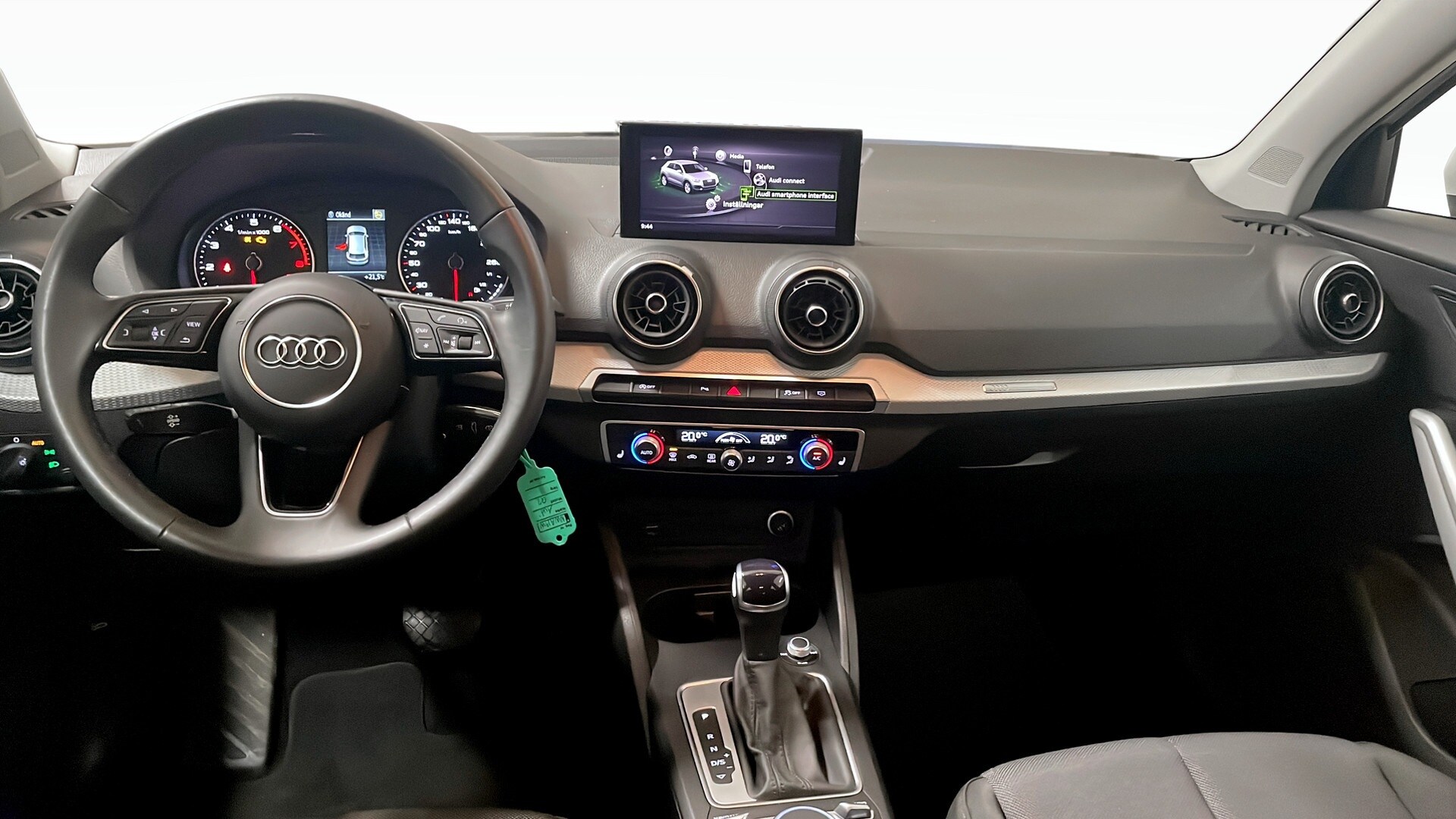Bild som visar&nbsp;Audi Q2&nbsp;Q2 35 TFSI Proline 150 hk S tronic - för mer information kontakta din Audi Partner