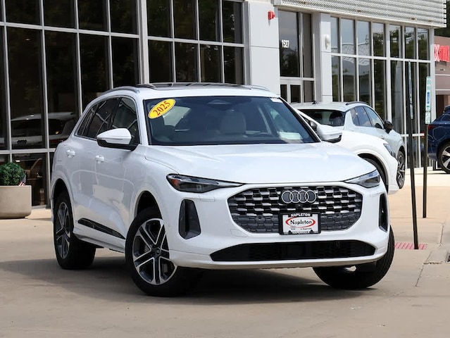 Photo of 2025 Audi Q5