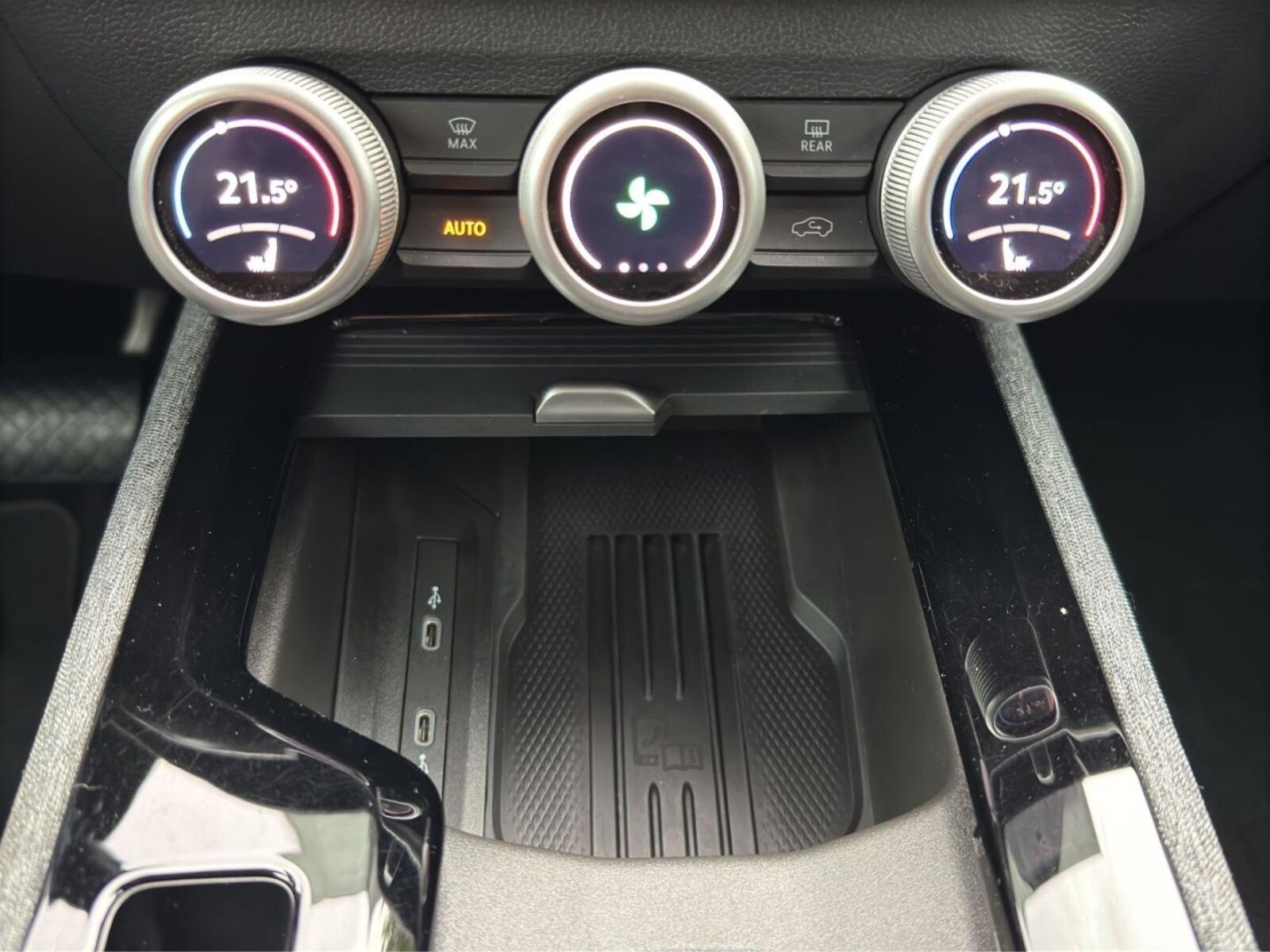 Škoda Superb Combi – Bild 20