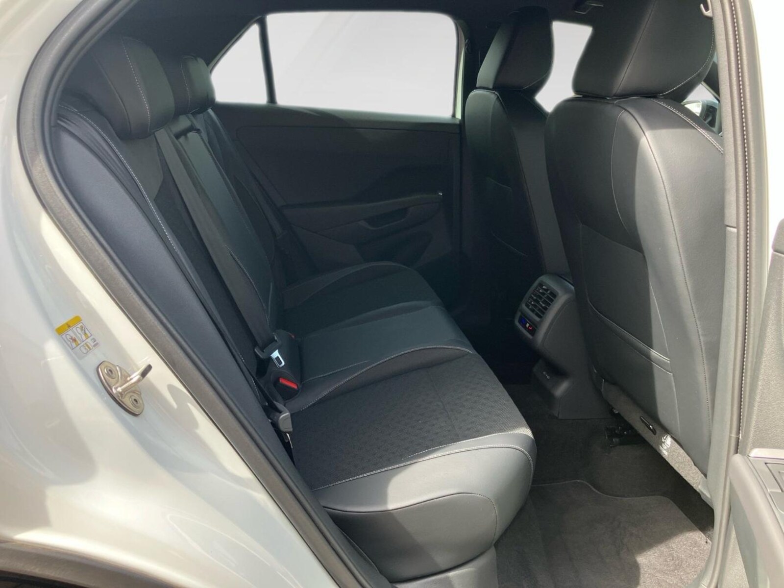 Volkswagen T-Roc – Bild 10