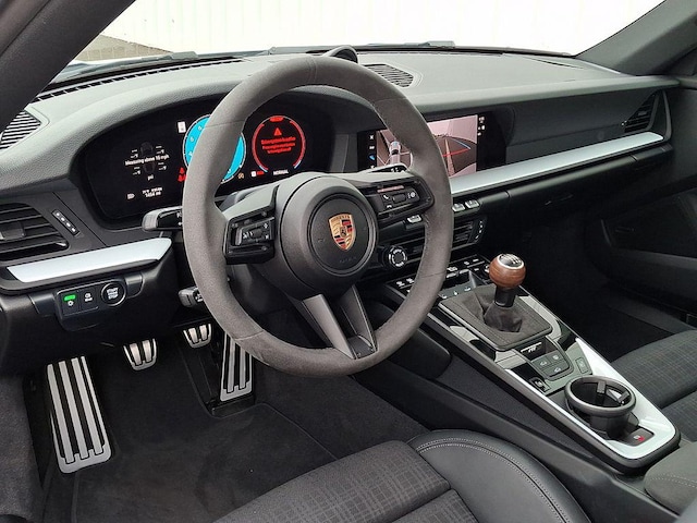 2025 Porsche