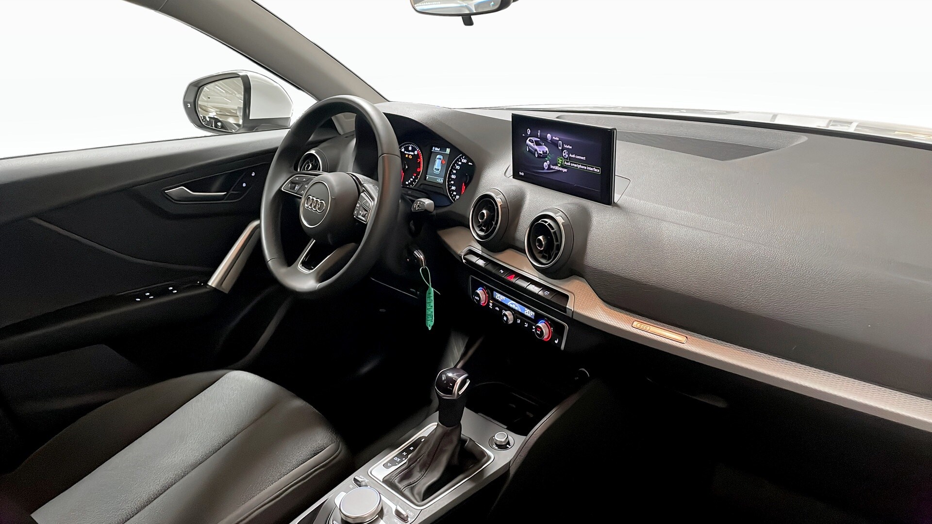Bild som visar Audi Q2 Q2 35 TFSI Proline 150 hk S tronic - för mer information kontakta din Audi Partner