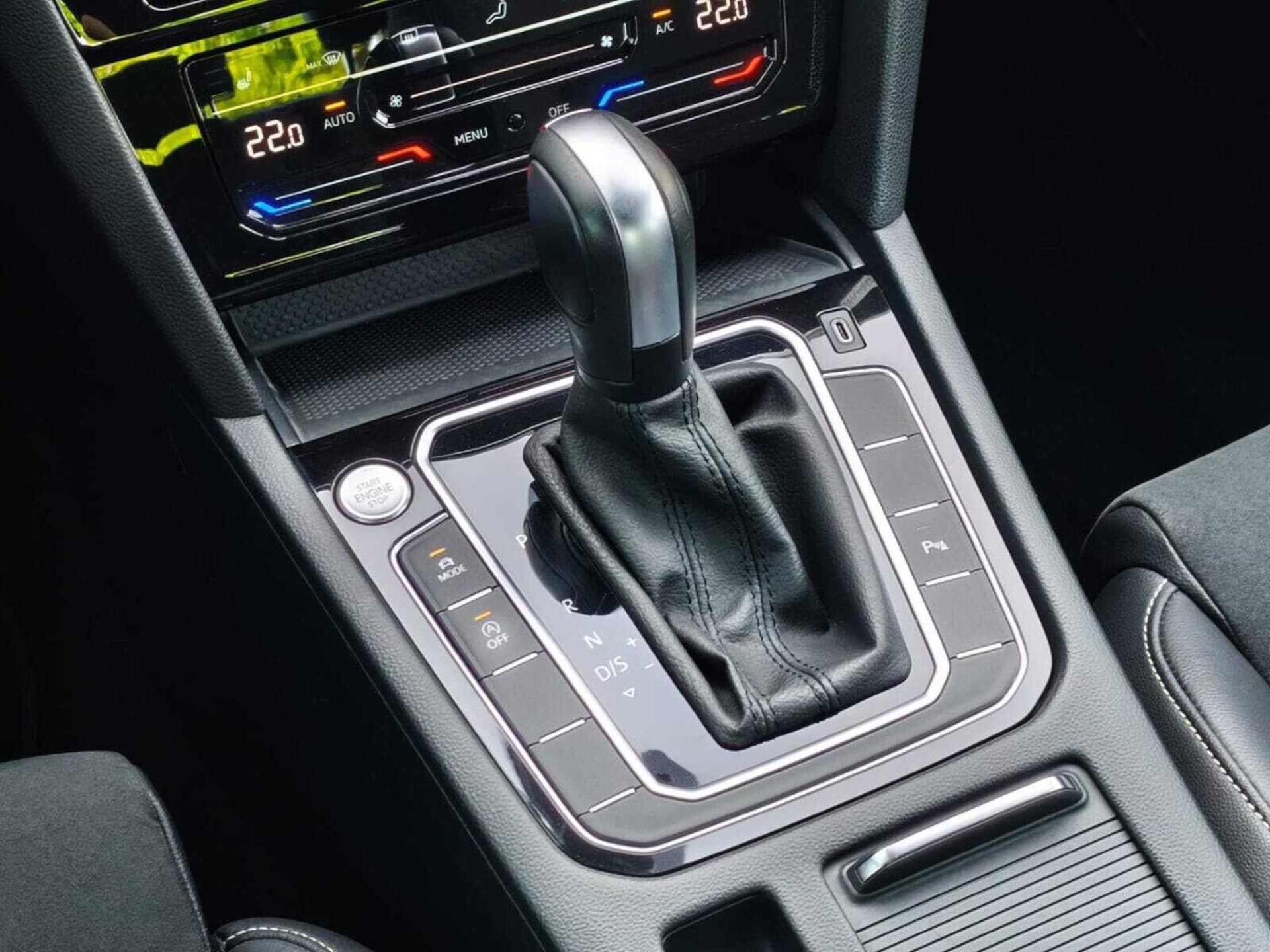 Volkswagen Passat Elegance