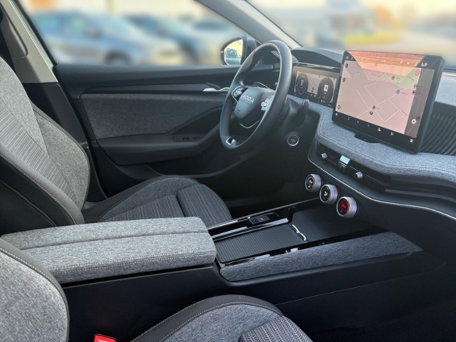 Škoda Superb Combi – Bild 9