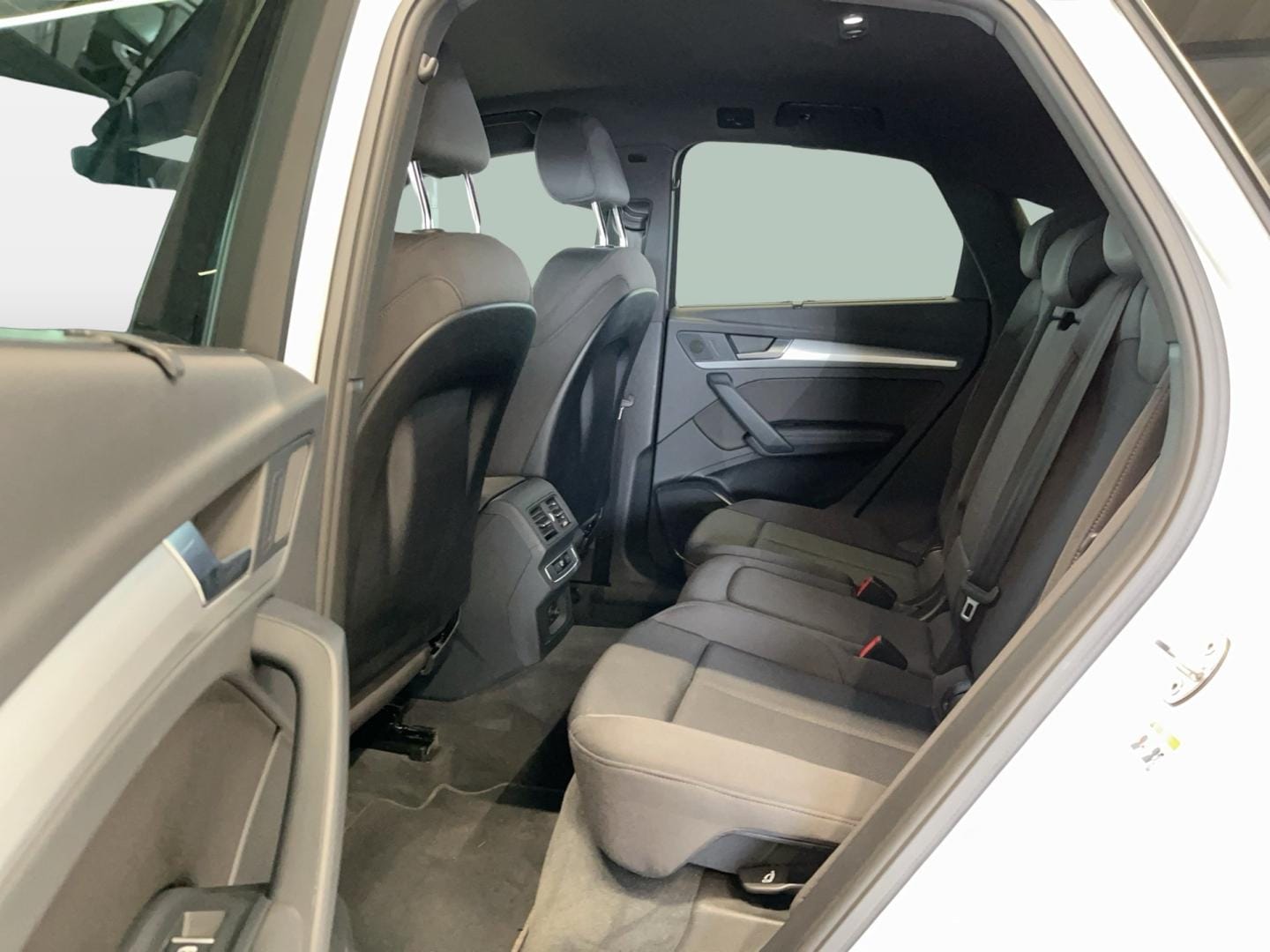 Bild über Audi Q5 Sportback 40 TFSI quattro S tronic - für weitere Informationen kontaktieren Sie den Audi Partner