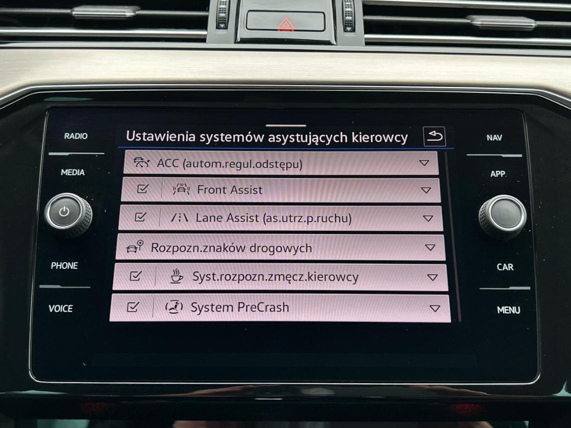 Volkswagen Passat Variant Elegance