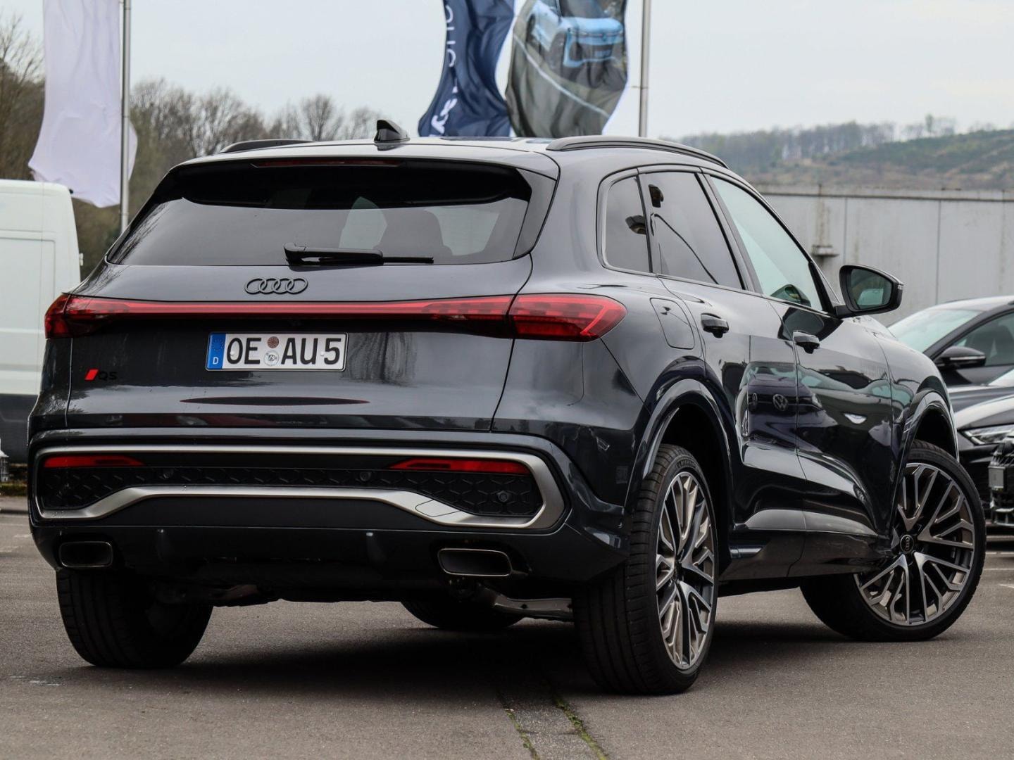 Bild über Audi Q5 SUV TFSI quattro 150 kW S tronic - für weitere Informationen kontaktieren Sie den Audi Partner
