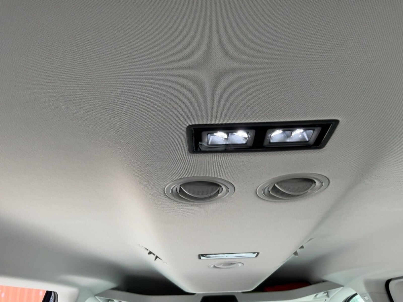 Volkswagen Caddy Maxi – Bild 14