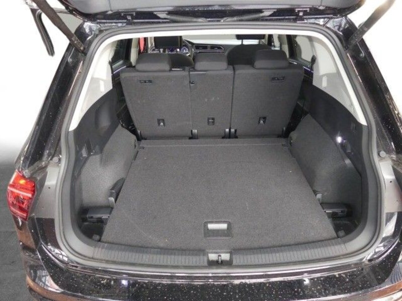 Volkswagen Tiguan Allspace – Bild 11