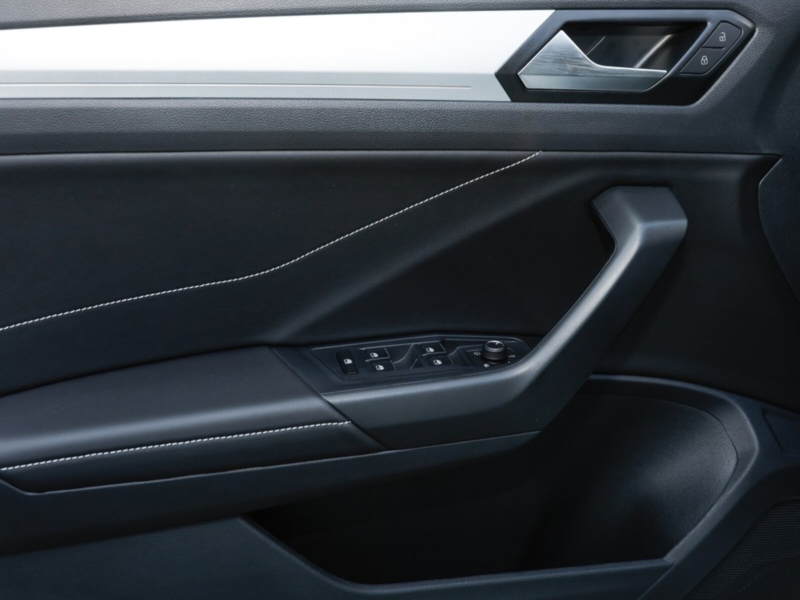 Volkswagen T-Roc – Bild 16
