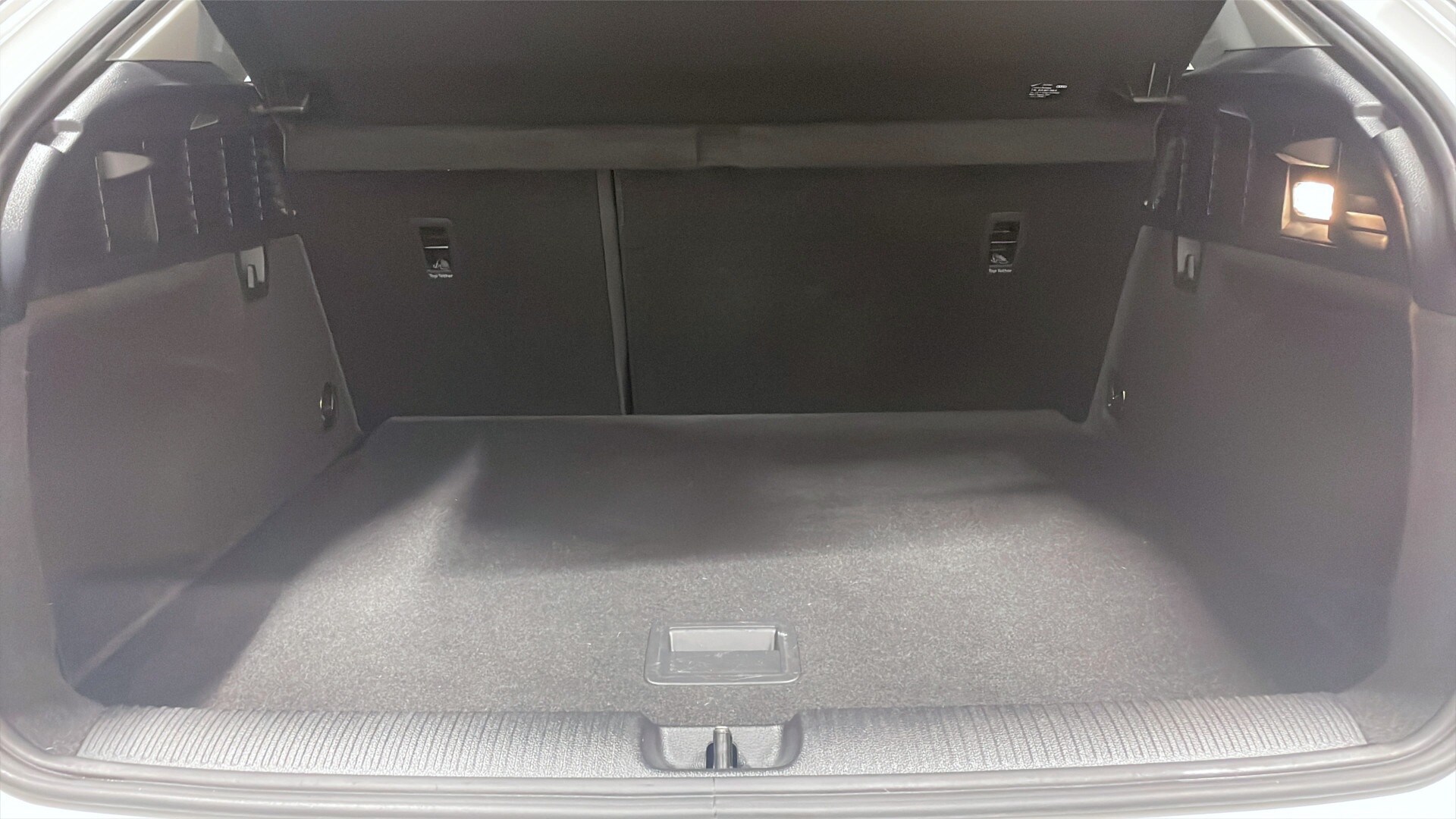 Bild som visar Audi Q2 Q2 35 TFSI Proline 150 hk S tronic - för mer information kontakta din Audi Partner