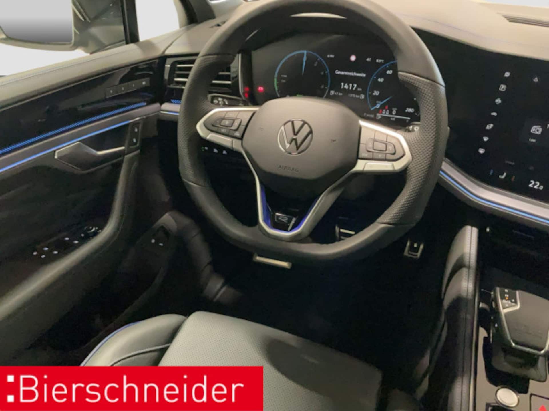 Volkswagen Touareg R