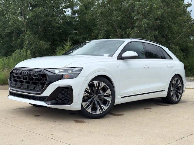 2026 Audi Q8 Premium Plus