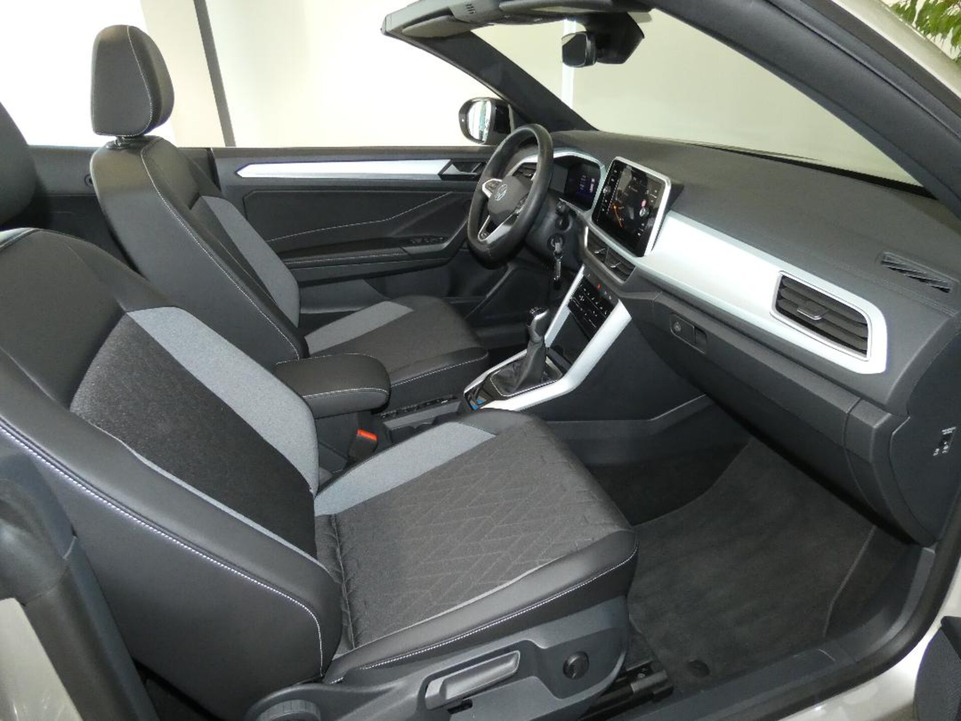 Volkswagen T-Roc Cabriolet Style