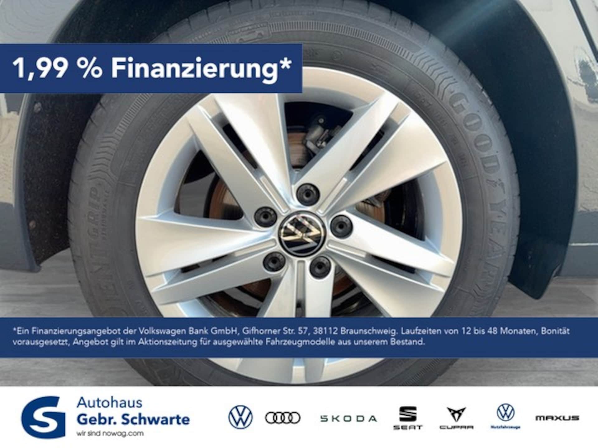 Volkswagen Golf Variant Life