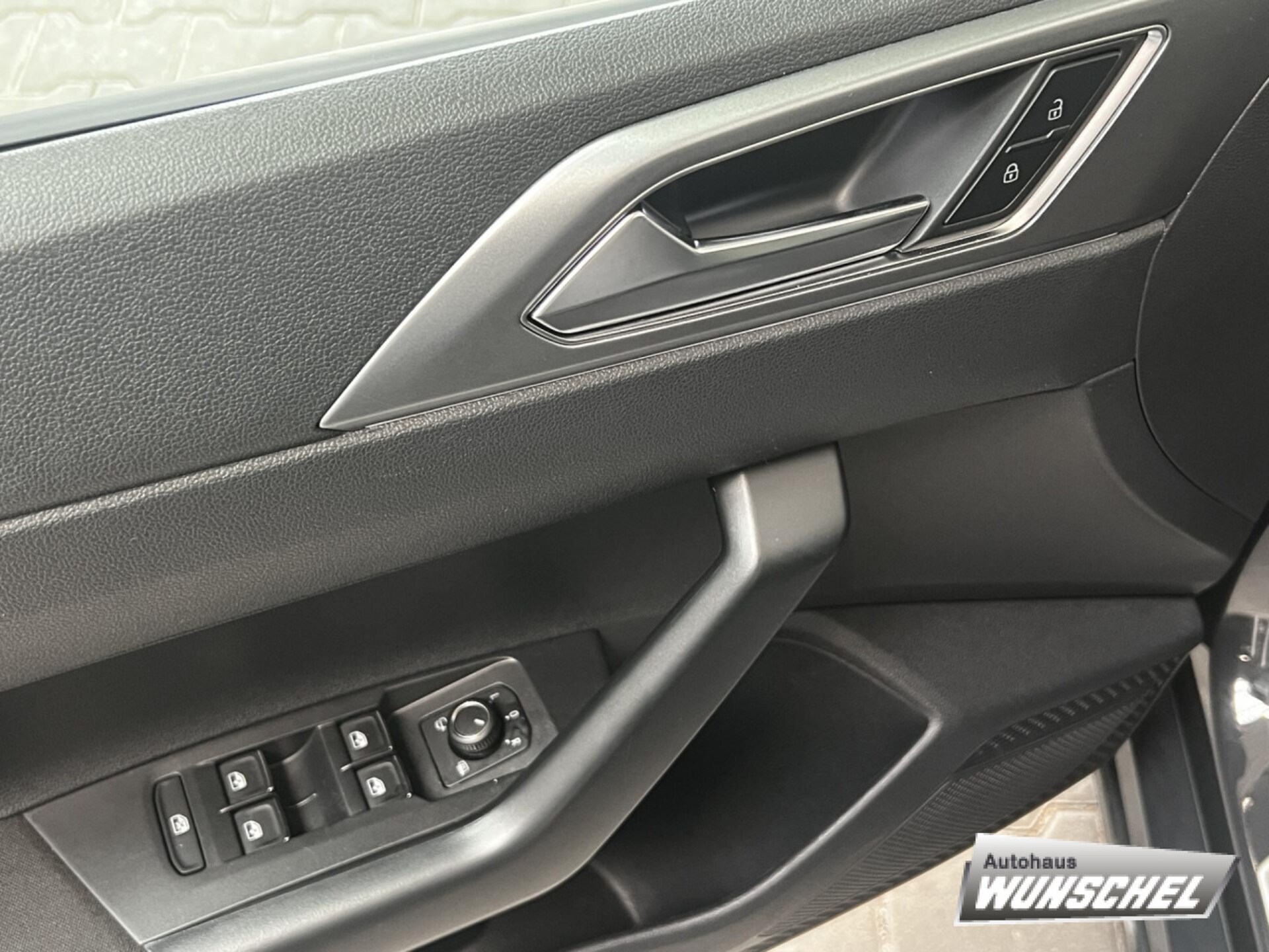 Volkswagen Polo Active