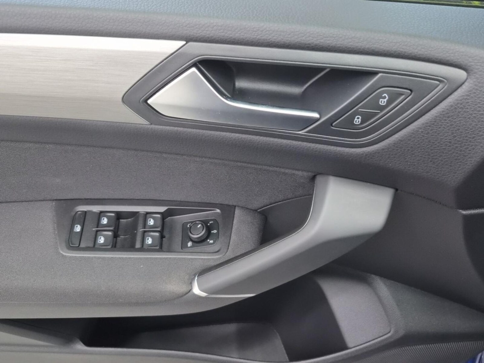 Volkswagen Touran – Bild 8