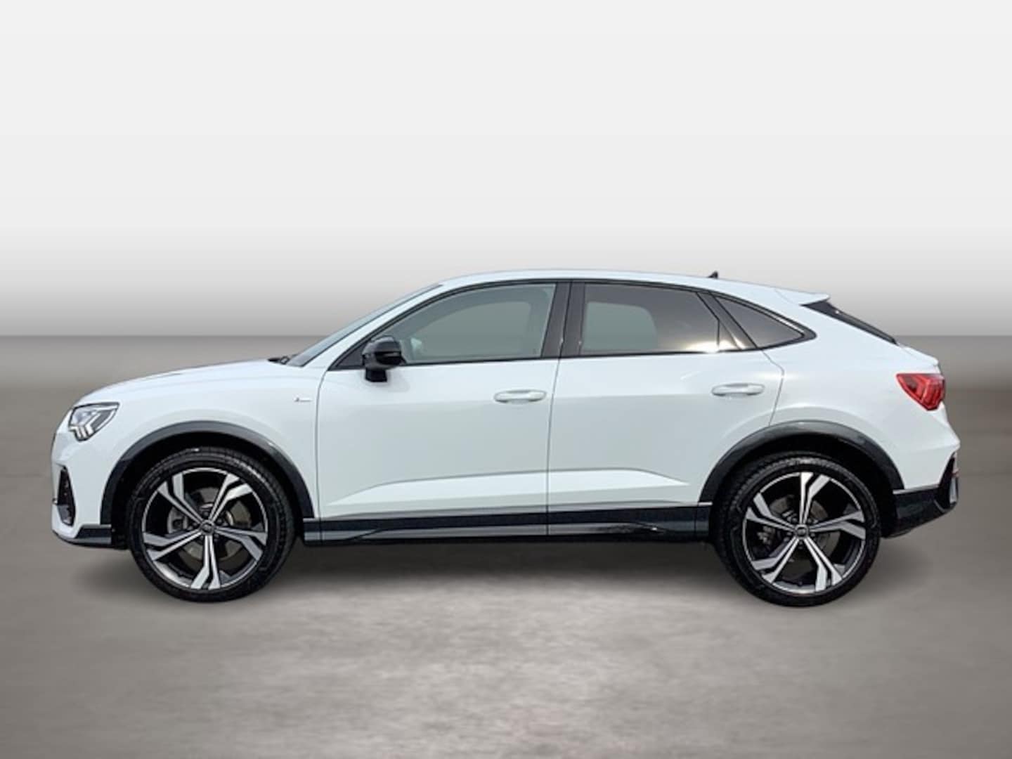 Bild über Audi Q3 Sportback S line 40 TDI quattro S tronic - für weitere Informationen kontaktieren Sie den Audi Partner