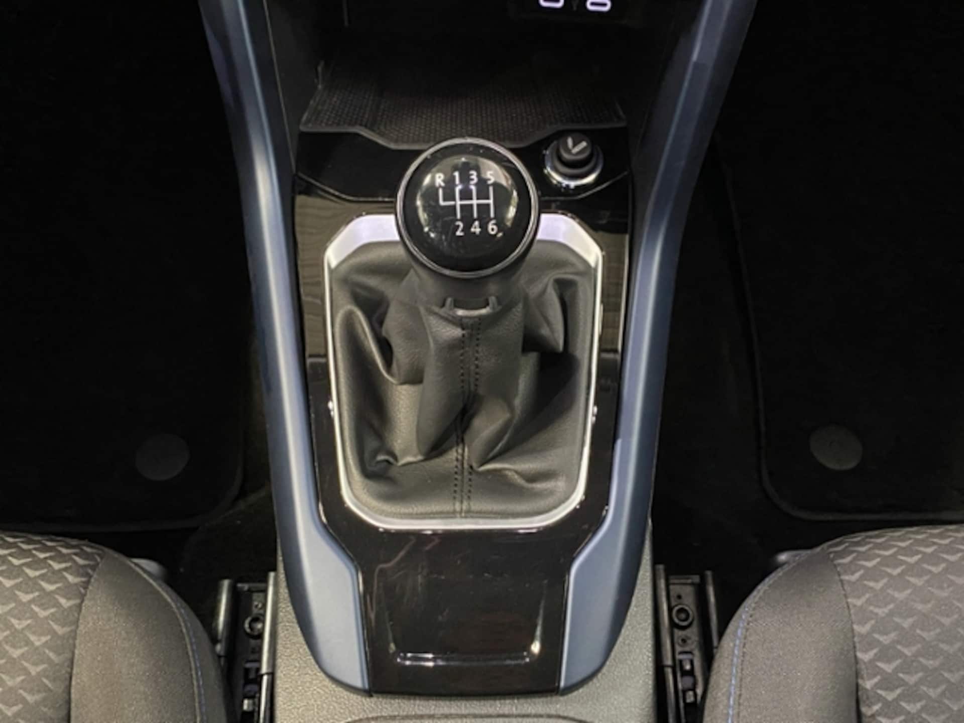 Volkswagen T-Roc United