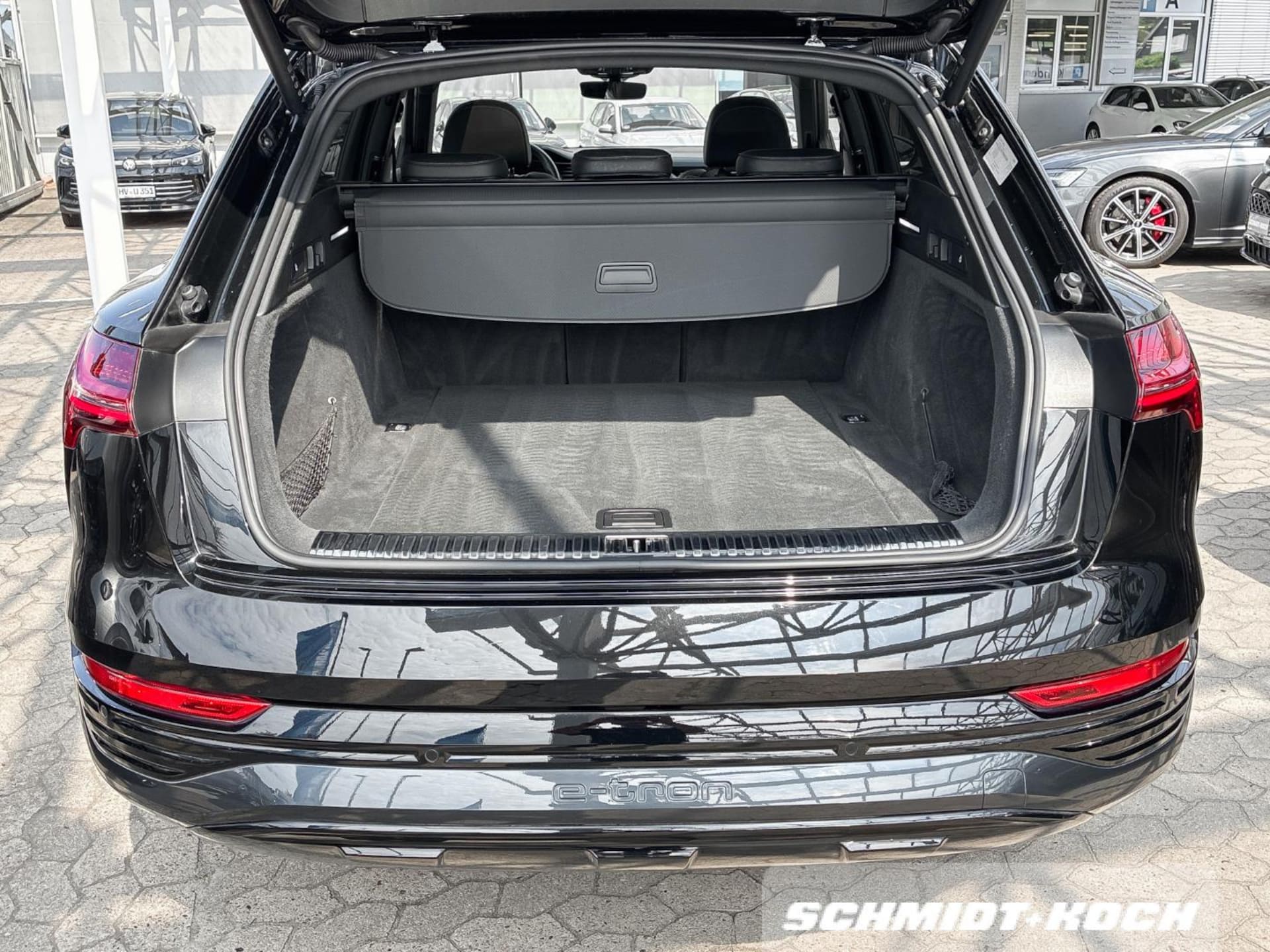 Audi Q8 e-tron Advanced