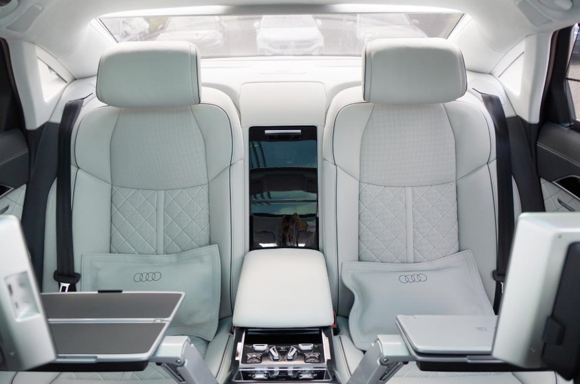 Audi A8 Lang