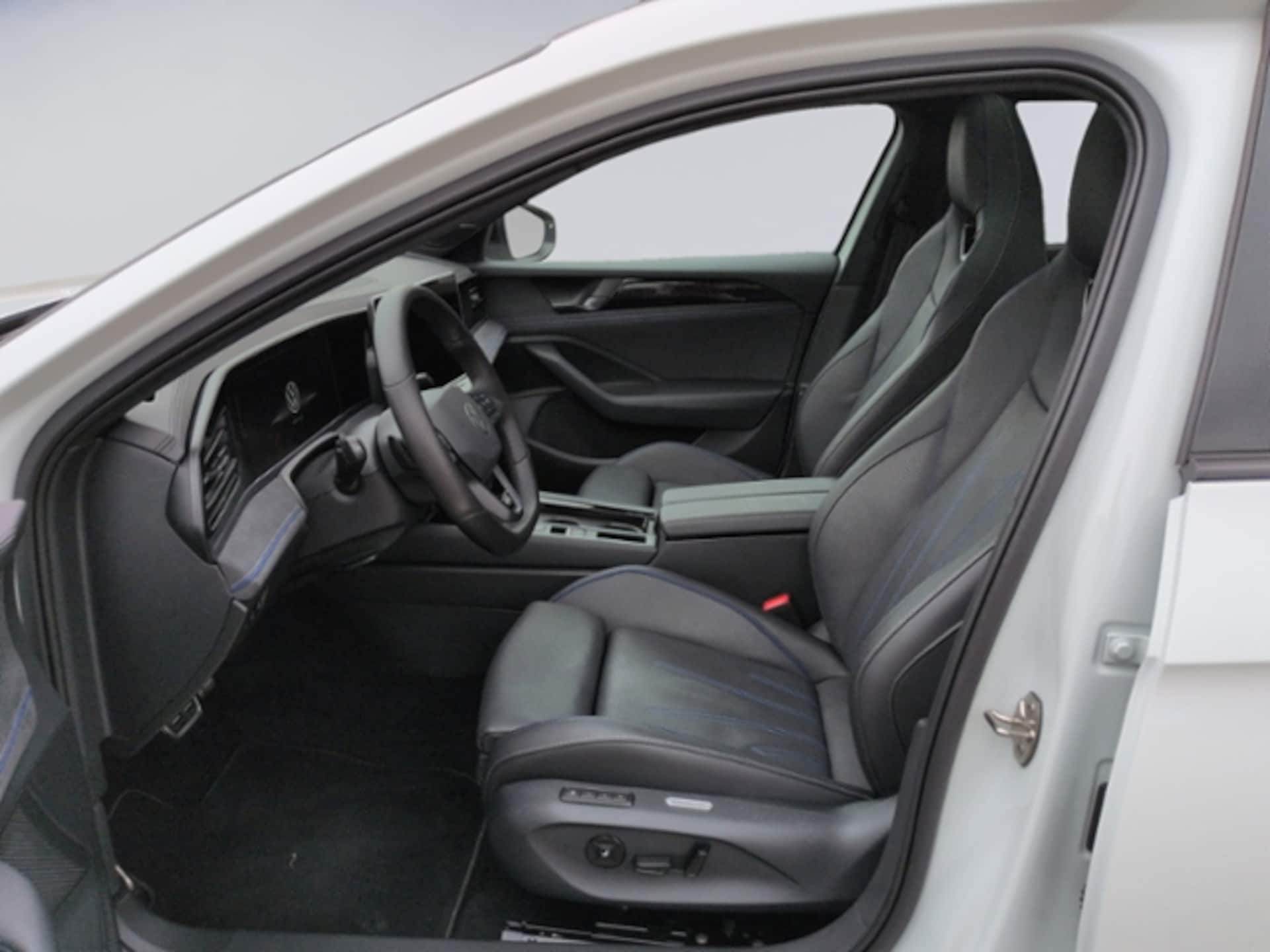 Volkswagen Passat R-Line