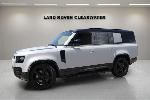 Photo of 2026 Land Rover Defender