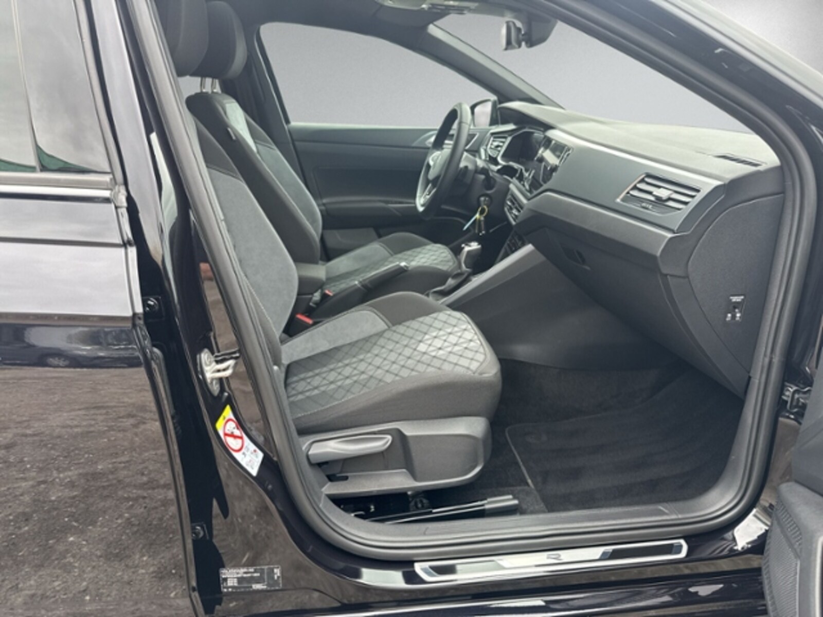 Volkswagen Polo – Bild 11