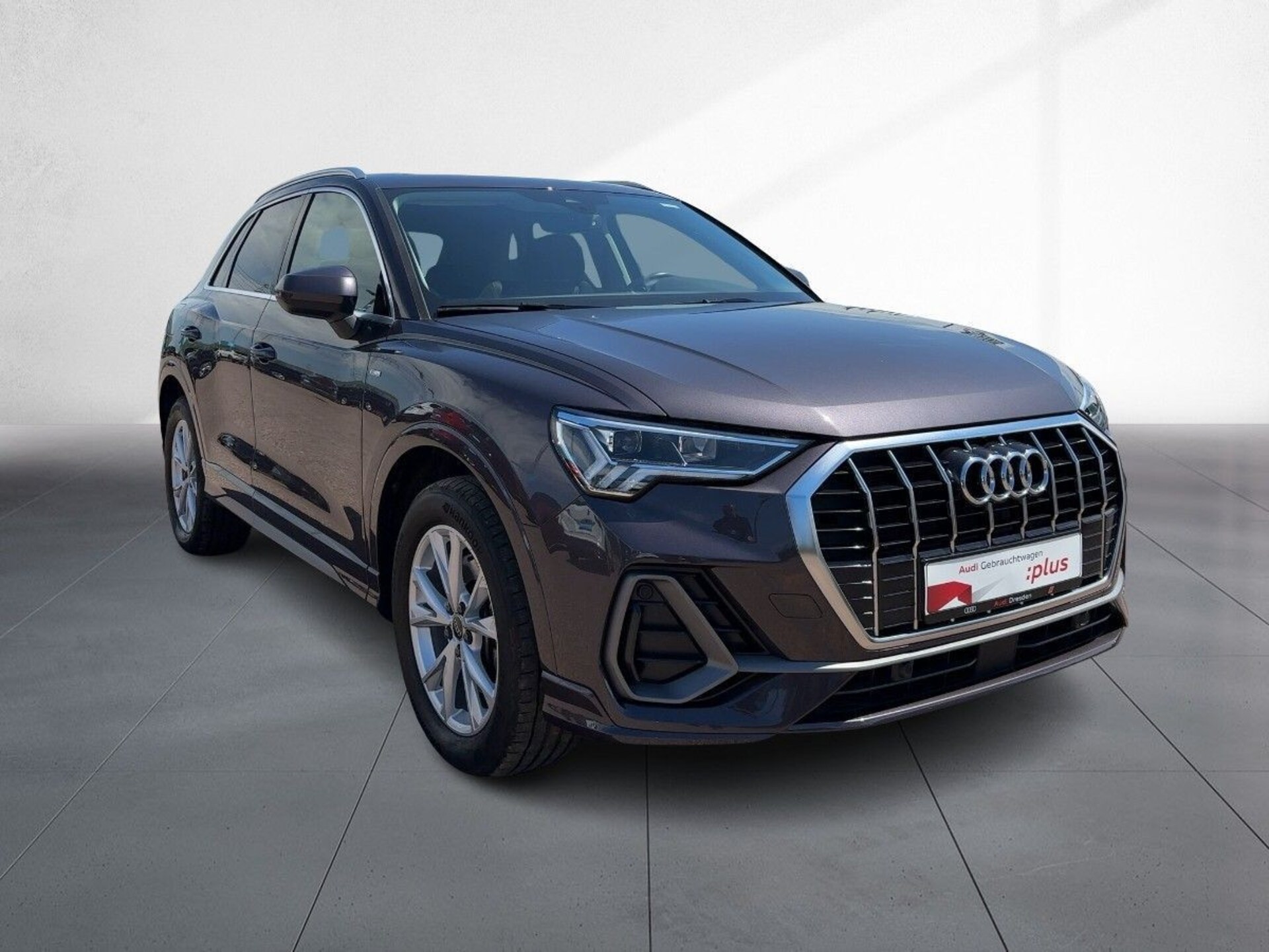 Audi Q3 TFSI e S line