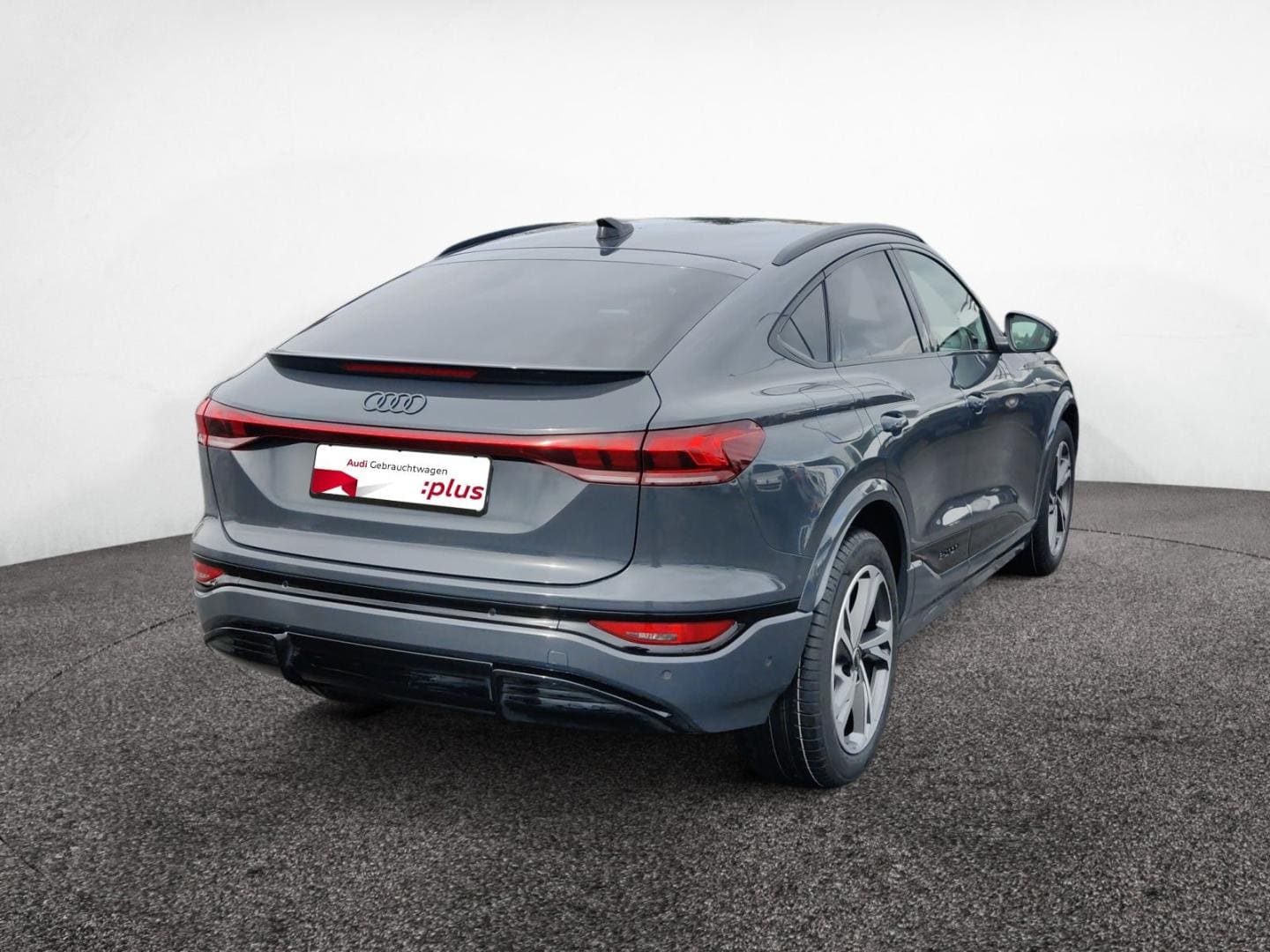 Bild über Audi Q6 Sportback e-tron e-tron - für weitere Informationen kontaktieren Sie den Audi Partner