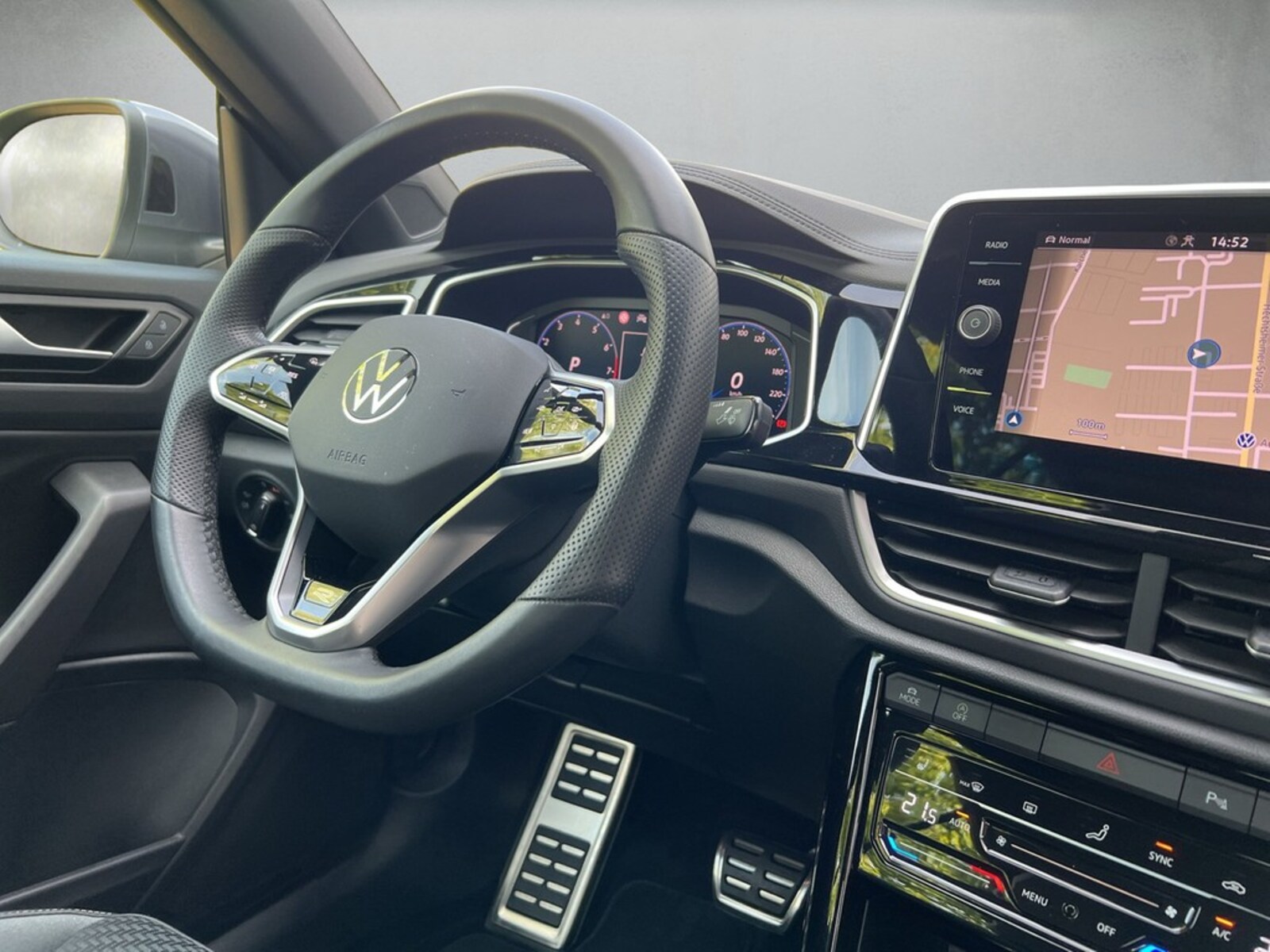 Volkswagen T-Roc Cabriolet – Bild 7