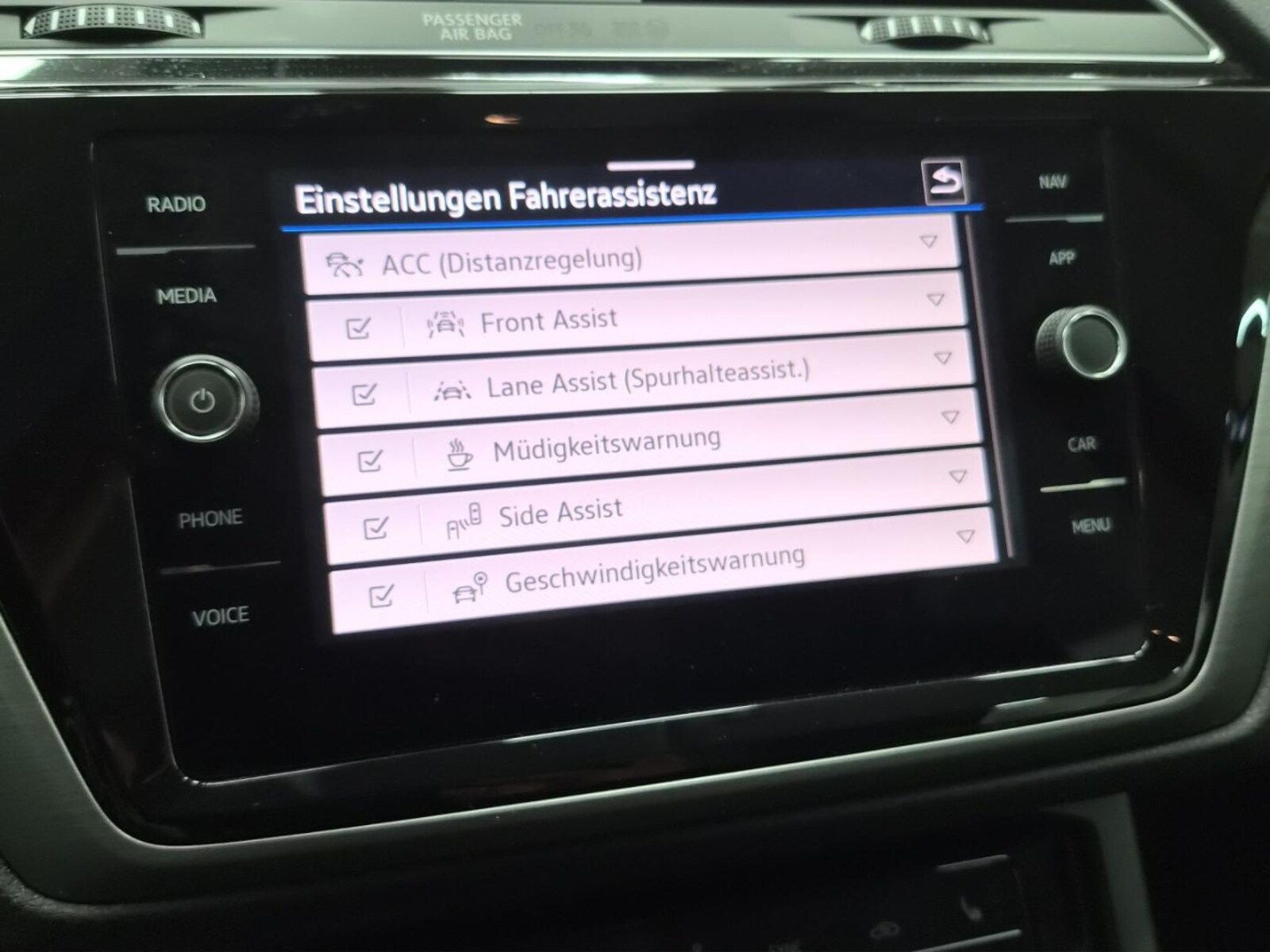 Volkswagen Touran – Bild 12