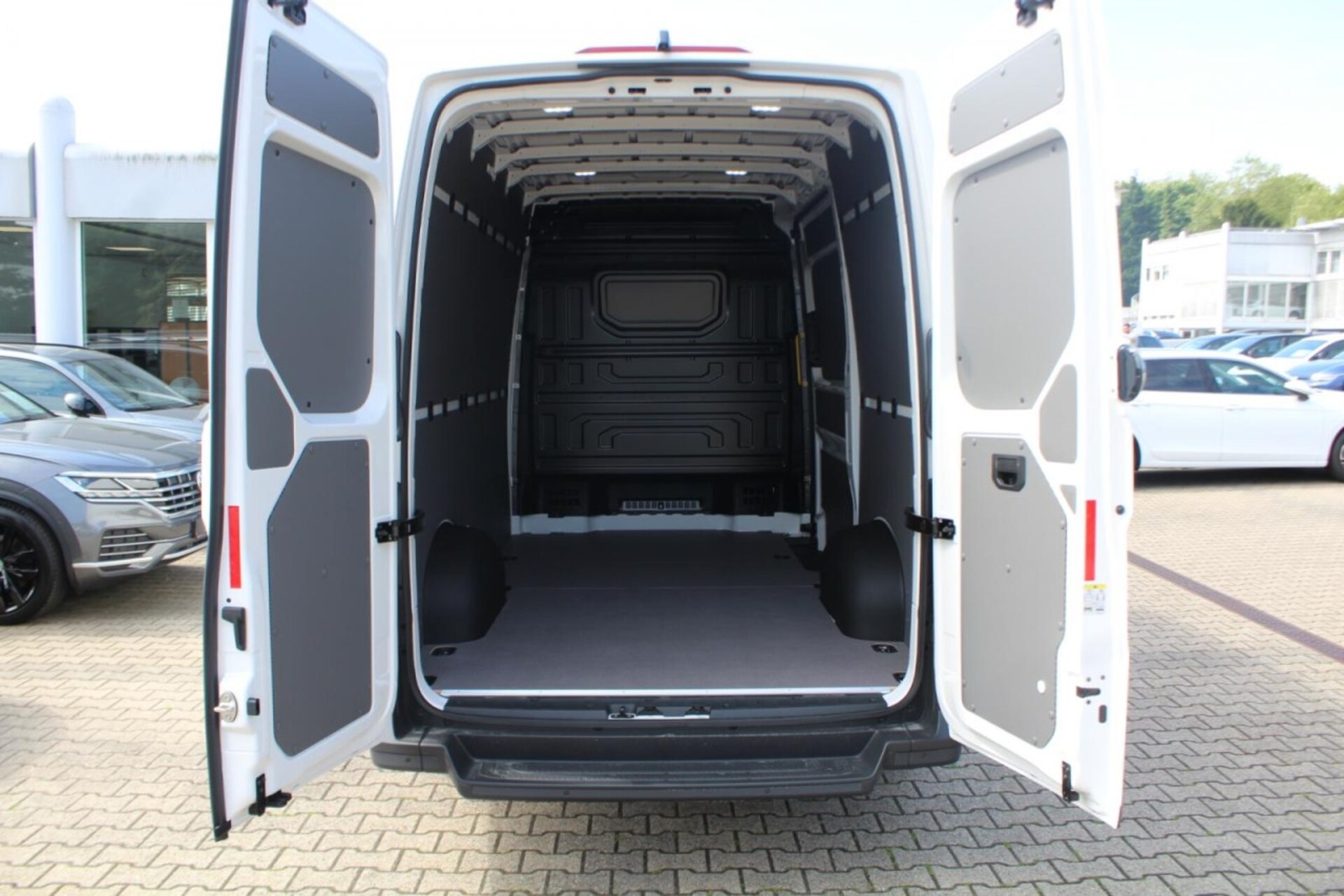 Volkswagen Crafter Kasten mittlerer Radstand