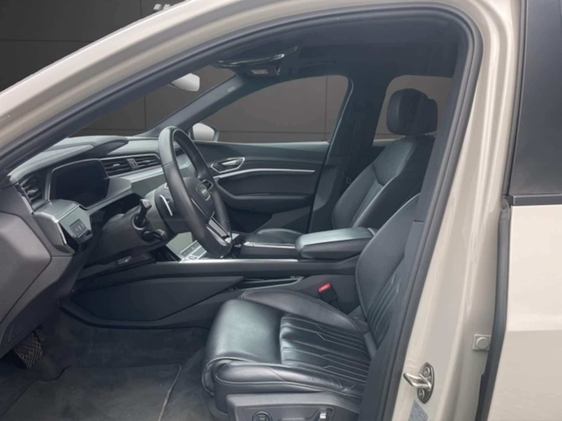 Audi e-tron S Sportback