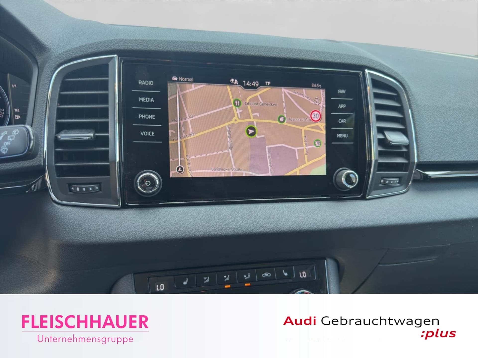 Skoda Karoq Selection