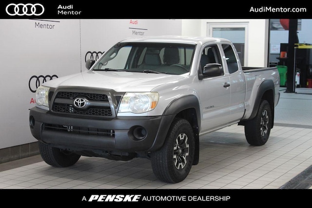 Photo of 2011 Toyota Tacoma