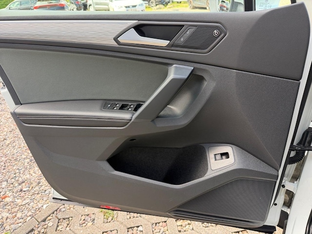 Bild des Autos 17