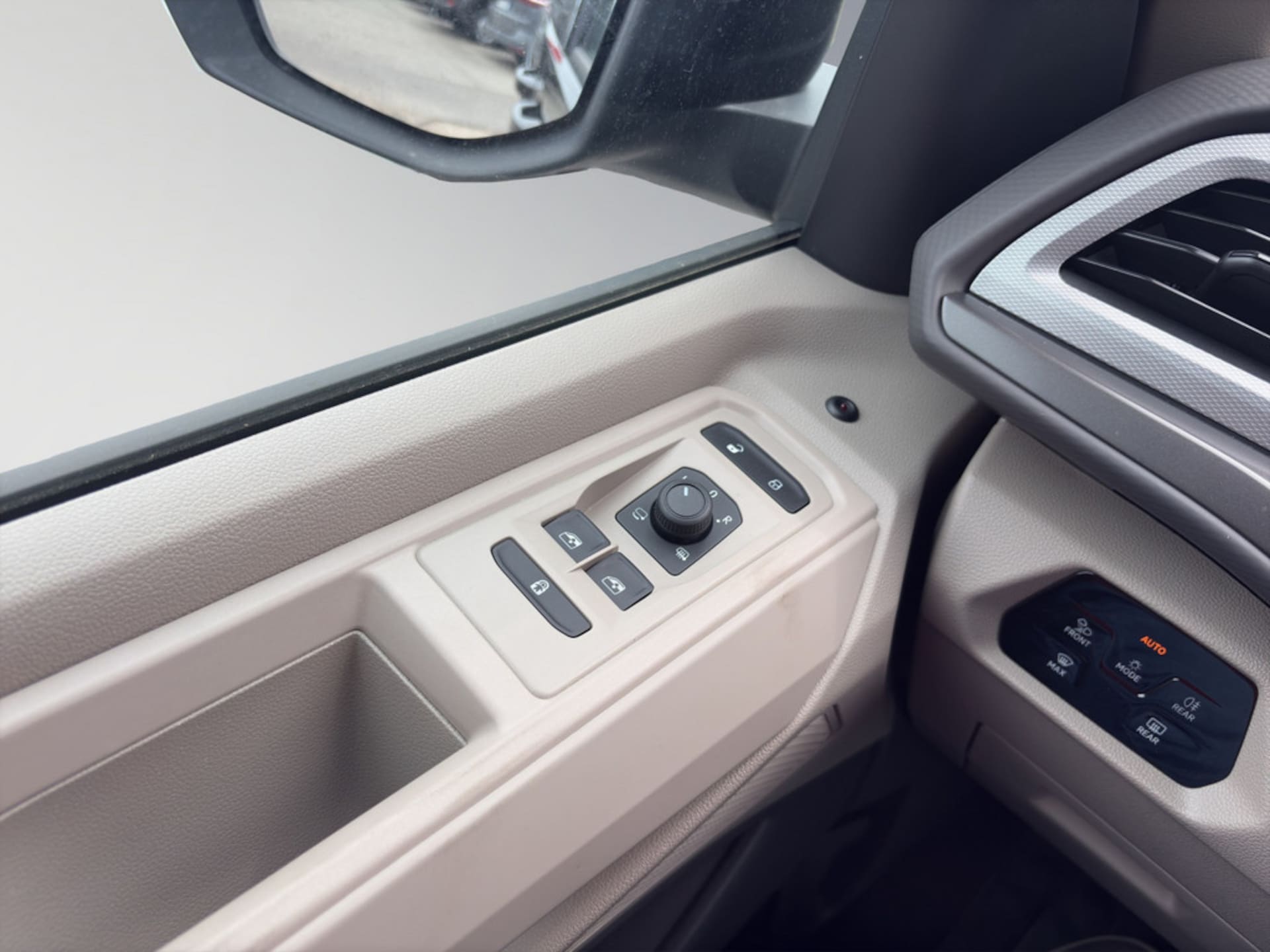 Volkswagen California Beach Camper