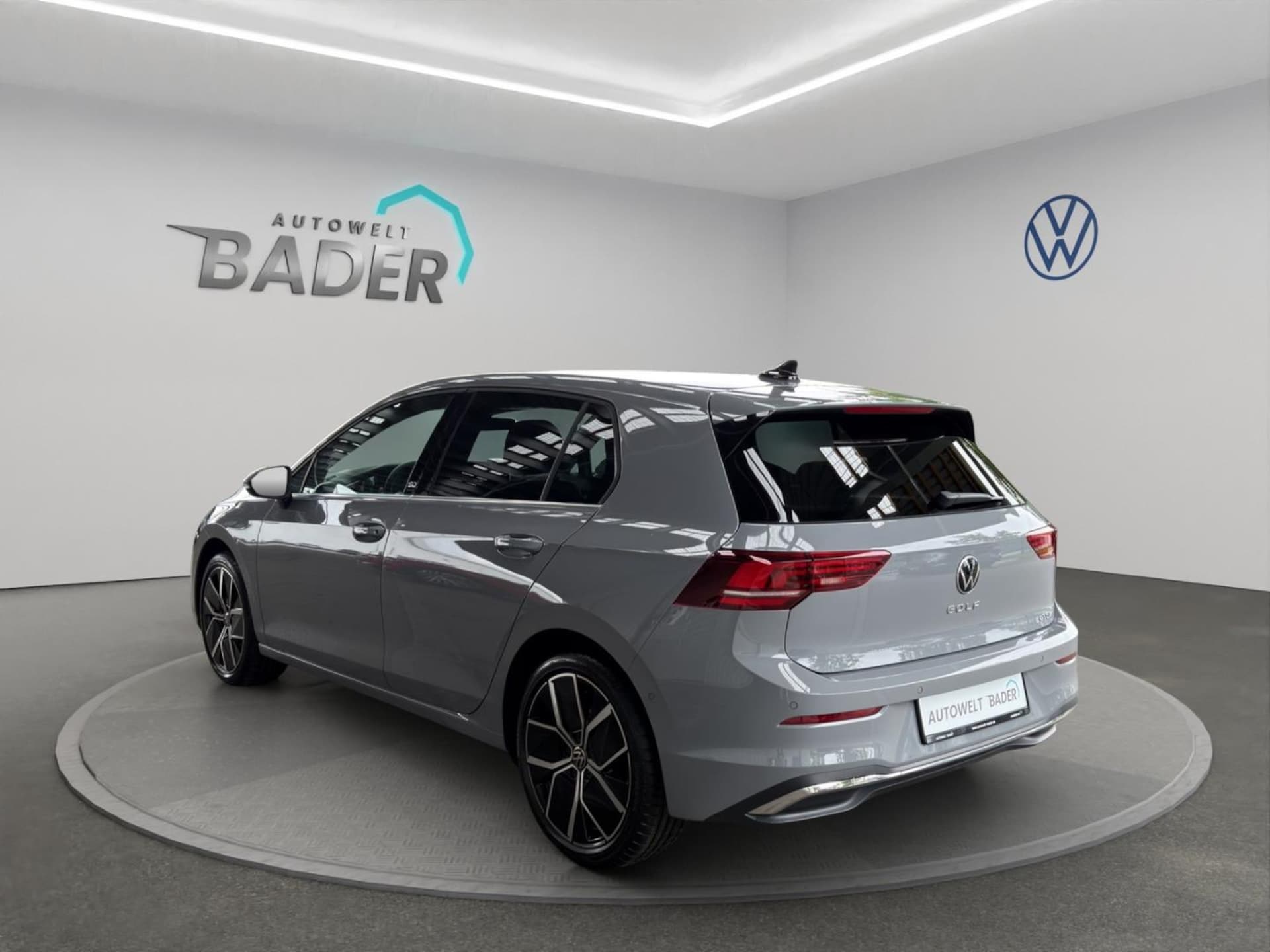 Volkswagen Golf Style