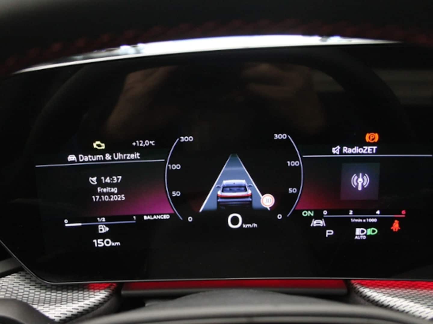 Bild über Audi Q5 SUV TDI quattro 150 kW S tronic - für weitere Informationen kontaktieren Sie den Audi Partner