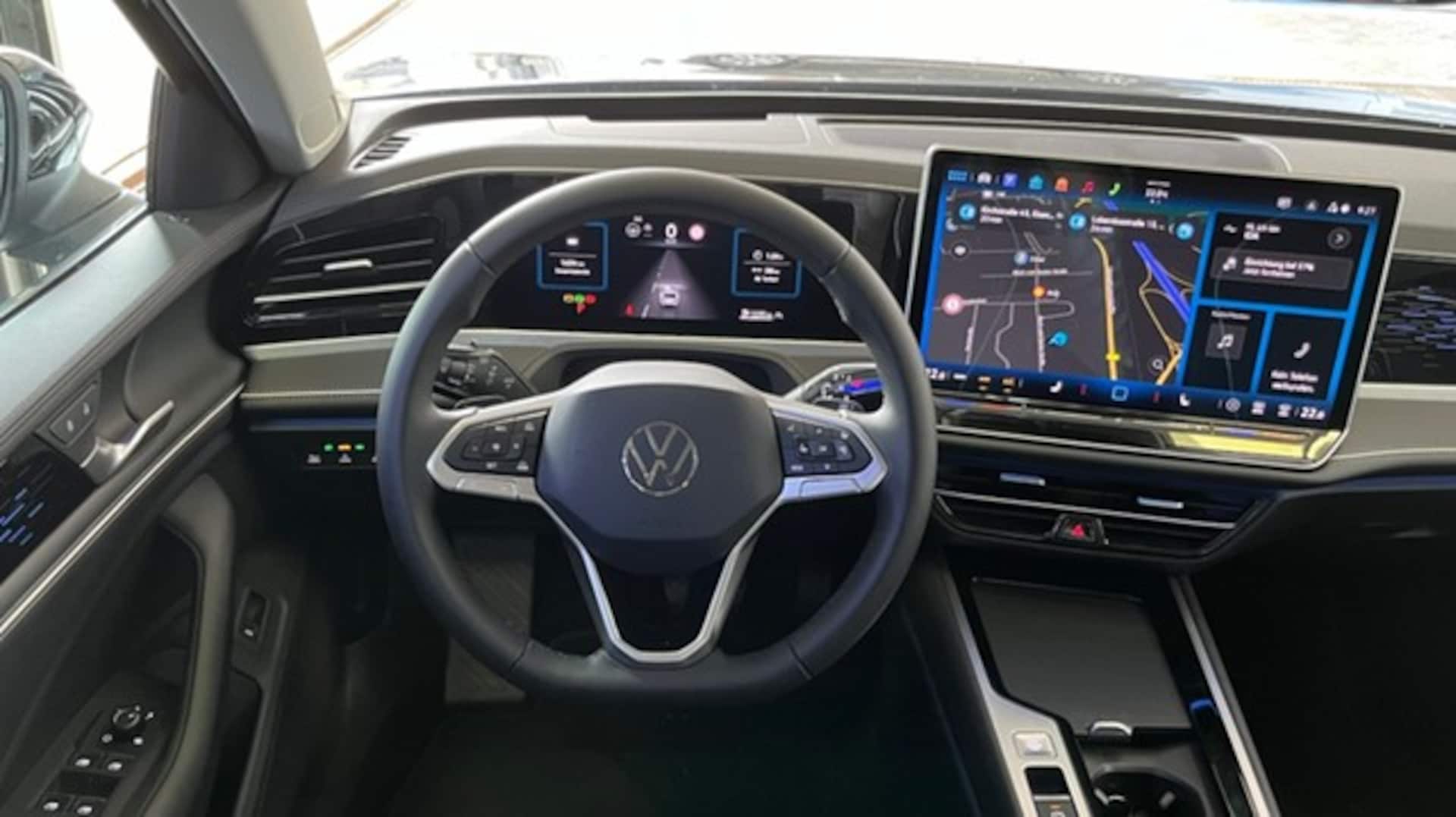 Volkswagen Passat Elegance